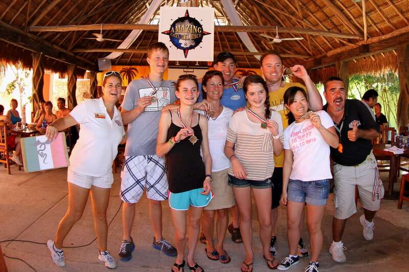 Amazing Cozumel Race: Scavenger Hunt/Sightseeing Tour - Where You Start: Mercado Municipal and the Area Comida Food Court