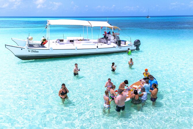 Catamaran Snorkel Adventure to El Cielo and The Money Bar Beach - Price and real value: $79.99 plus the park fee you must plan for