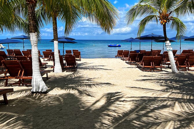 Chula’s All Inclusive Beach Pass with Transport - Chula’s Pool Party and Beach Bar, how the day feels