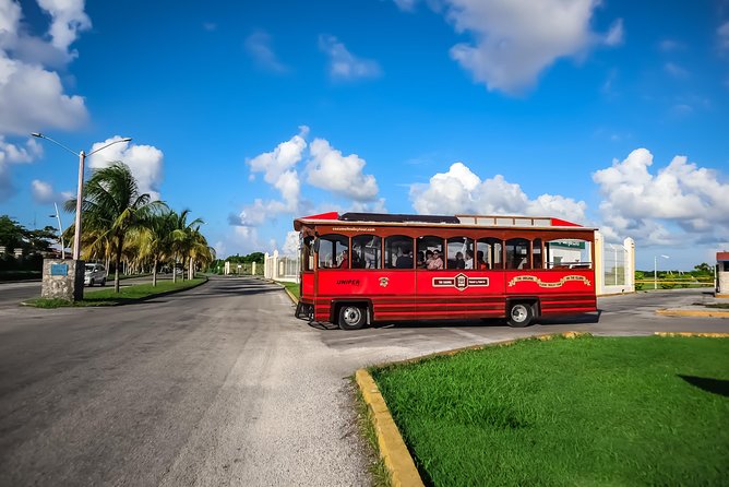 Cozumel City Tour By Trolley - Main Square Time: Where You Can Actually Spend Your Energy
