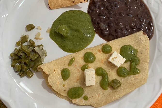 Cozumel Cooking Class - What you make: tortillas, sauces, guacamole, and sides