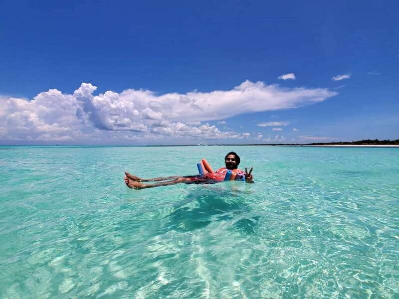 Cozumel: Private Charter Boat and Snorkel Day Trip - Complimentary drinks: nice touches that change the mood