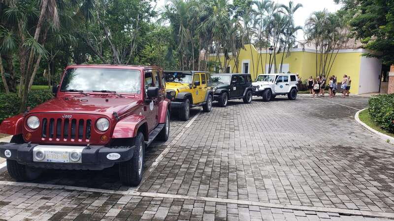 Cozumel Private Jeep Tour with Lunch and Snorkeling - Who should book this Cozumel Jeep tour, and who should not