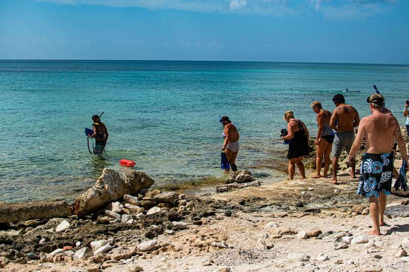 Cozumel Private Jeep Tour with Lunch and Snorkeling - Getting behind the wheel: what it means that you drive