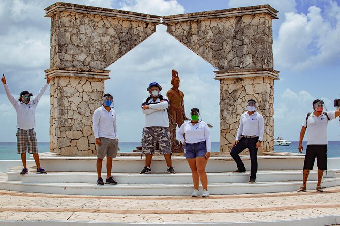 Cozumel Private Jeep Tour with Snorkeling Experience and Lunch - Stop 5: El Mirador Lookout, Artisan Huts, and an Ancient Rock Climb