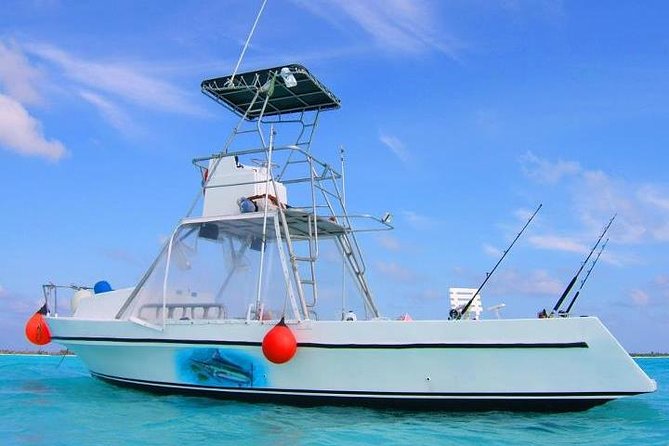 Deep Sea Fishing and Beach Break in Cozumel - First Look: A Half-Day Charter With a Beach-Club Finish