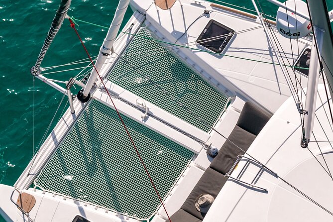 Deluxe Private Boats - 40 ft Catamaran - Drinks and lunch onboard: where comfort meets real Mexican flavors
