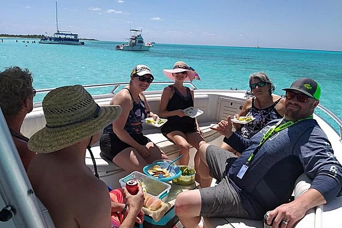 "First Lady" Private Snorkel & El Cielo Sandbar Combo - Crew service that shows up in the reviews