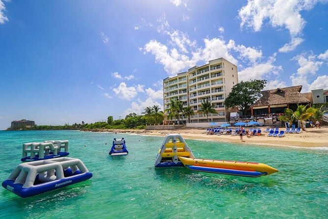 Jeep Tour of Cozumel with Lunch and Beach Club - Lunch fajitas plus beer and water, built into the ride