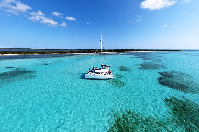 Lagoon 39ft Private Catamaran 5hr - El Cielo Full Experience - El Cielo Full Experience: how the water time feels in real life