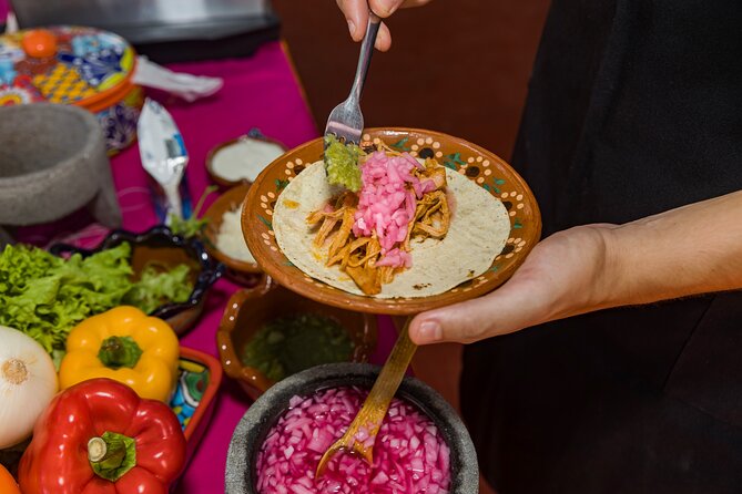 Mexican Lucha Libre Experience in Cozumel, Tacos and Margaritas - Cozumel Lucha Libre at Barriecito, How the 3 Hours Flow