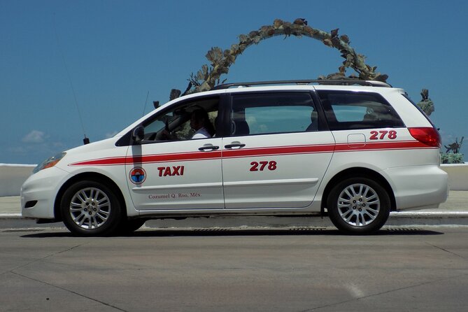 Private Transfer between Cozumel Airport or Ferry, and Hotels - What the drive feels like: air-conditioning, bilingual help, and practical service